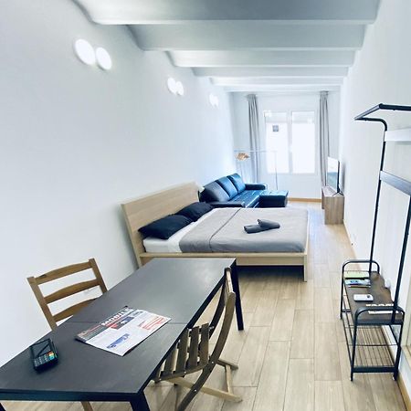 Apartmán Apl Sants Lofts Bcn Fira Camp Nou Barcelona Exteriér fotografie