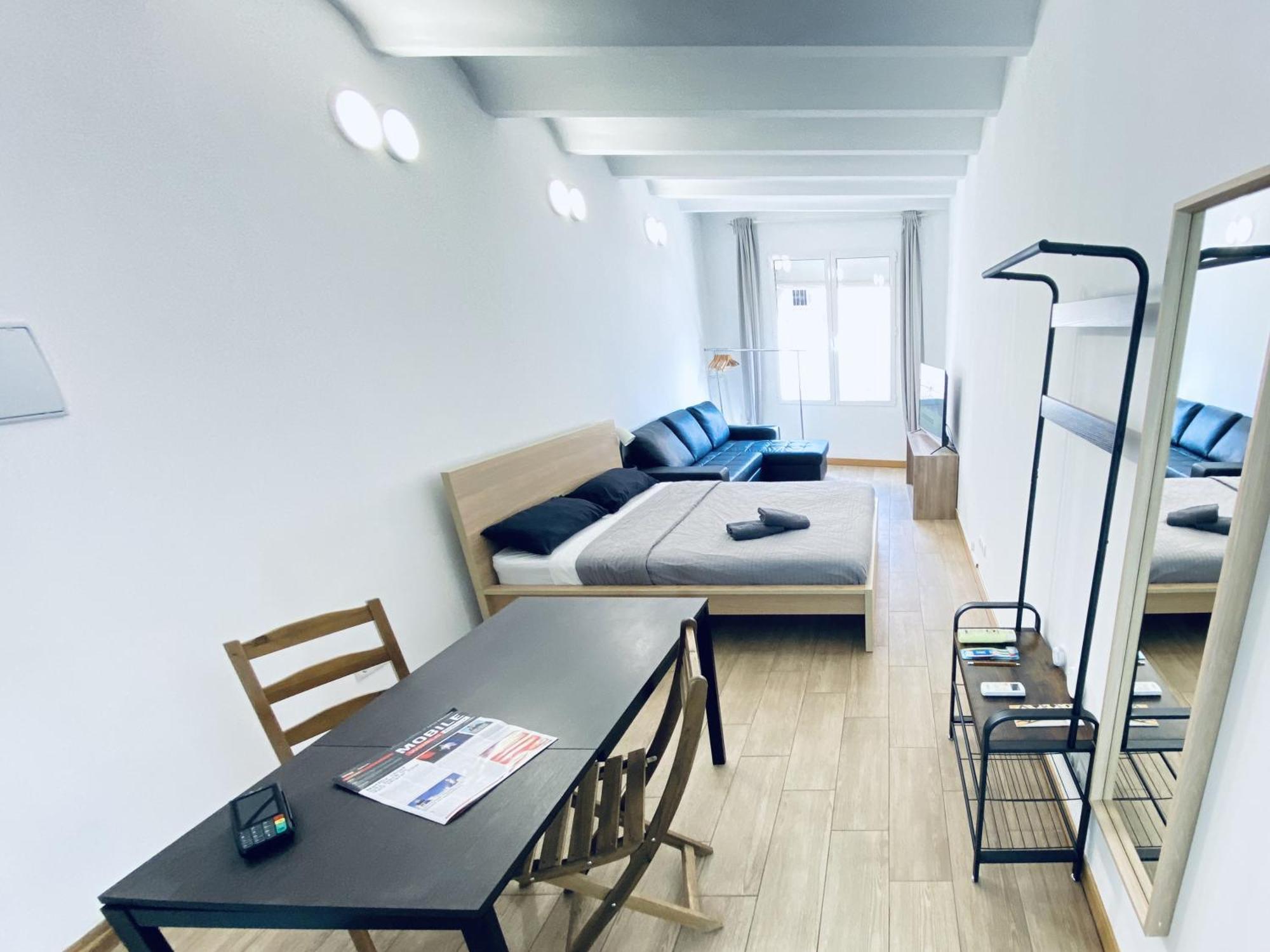 Apartmán Apl Sants Lofts Bcn Fira Camp Nou Barcelona Exteriér fotografie